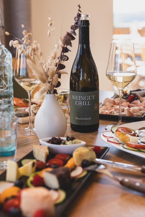 루트스카치 Weingut Peter Grill B&B 외부 사진